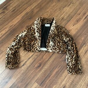 Leopards crop jacket
